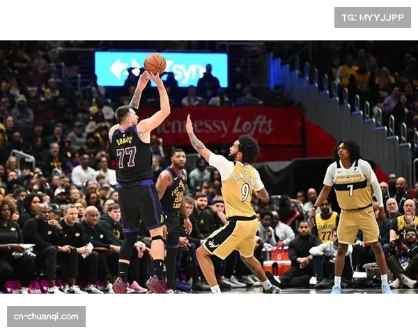 奇才队首节出现8次失误,糟糕的进攻选择导致投篮机会寥寥 奇才队首节出现8次失误,糟糕的进攻选择导致投篮机会寥寥